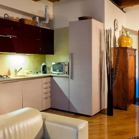 Ai Cinque Archi Apartment