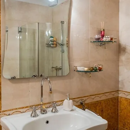 Ai Cinque Archi Verona