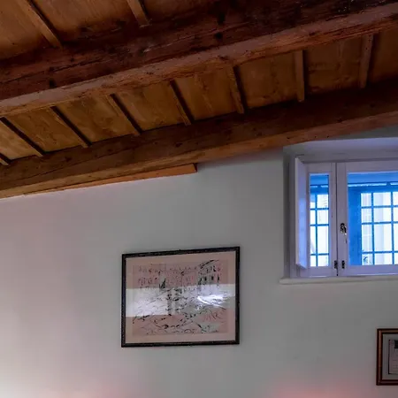 Ai Cinque Archi Apartment