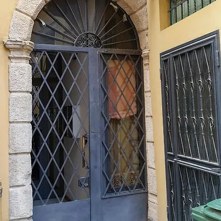 Ai Cinque Archi Apartmán *